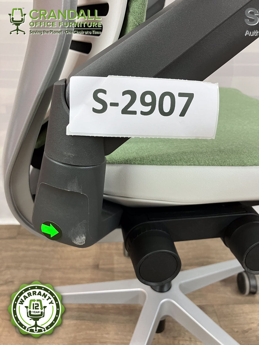 S-2907 - Steelcase Gesture - Grade B