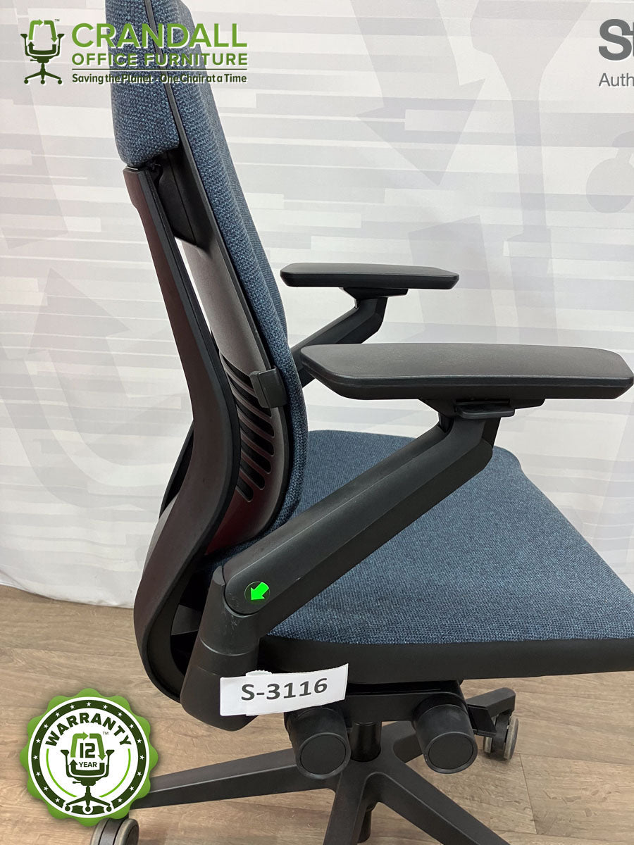 S-3116 - Steelcase Gesture - Grade B