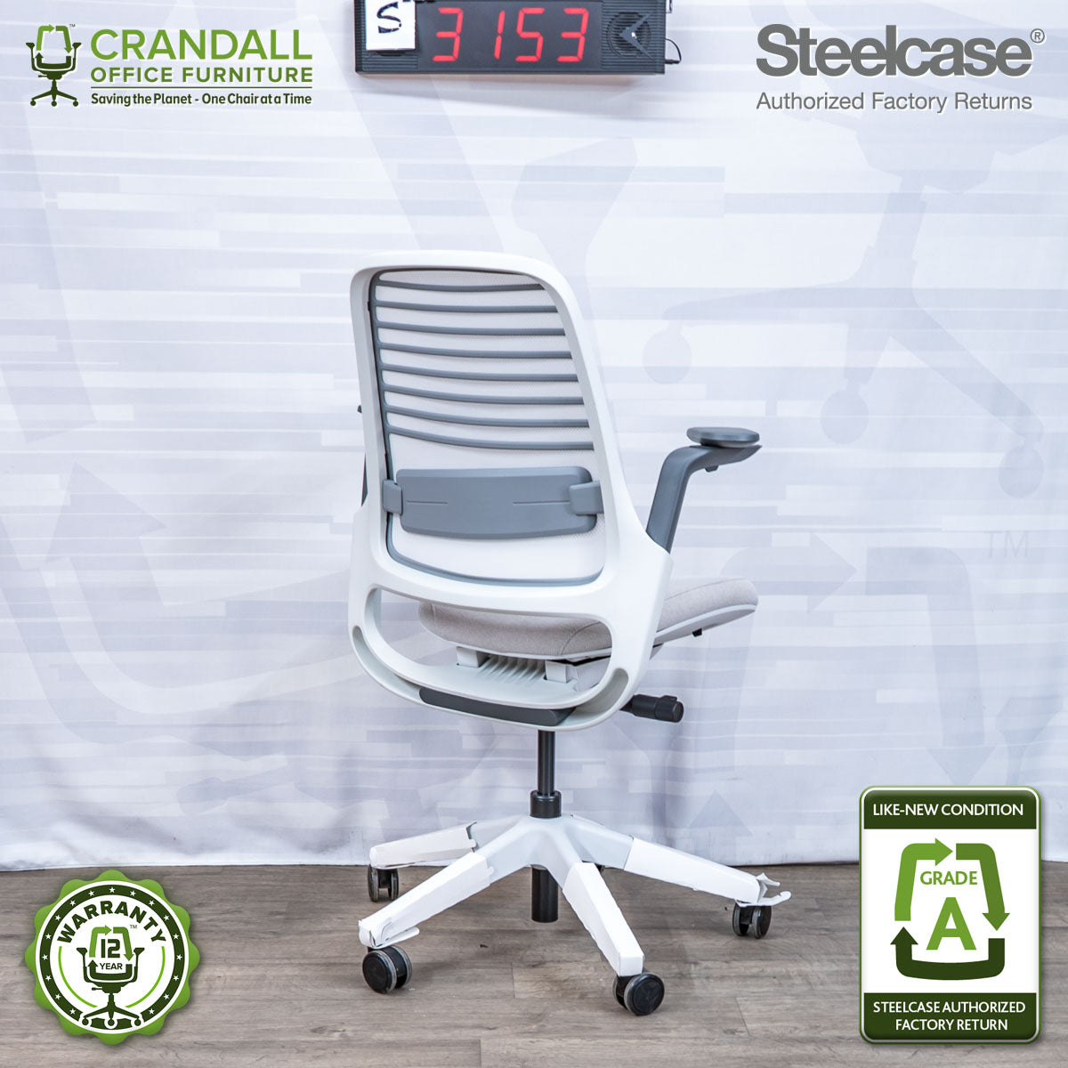 S-3153 - Steelcase Series 1 - Grade A