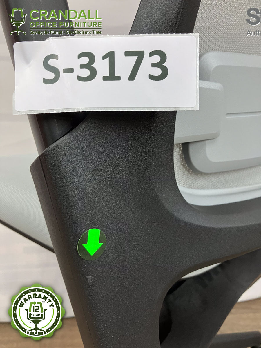 S-3173 - Steelcase Series 1 - Grade B
