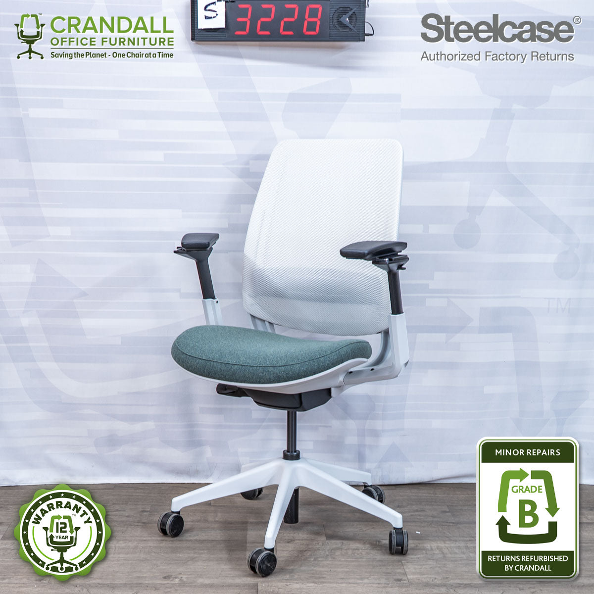 S-3228 - Steelcase Series 2 - Grade B
