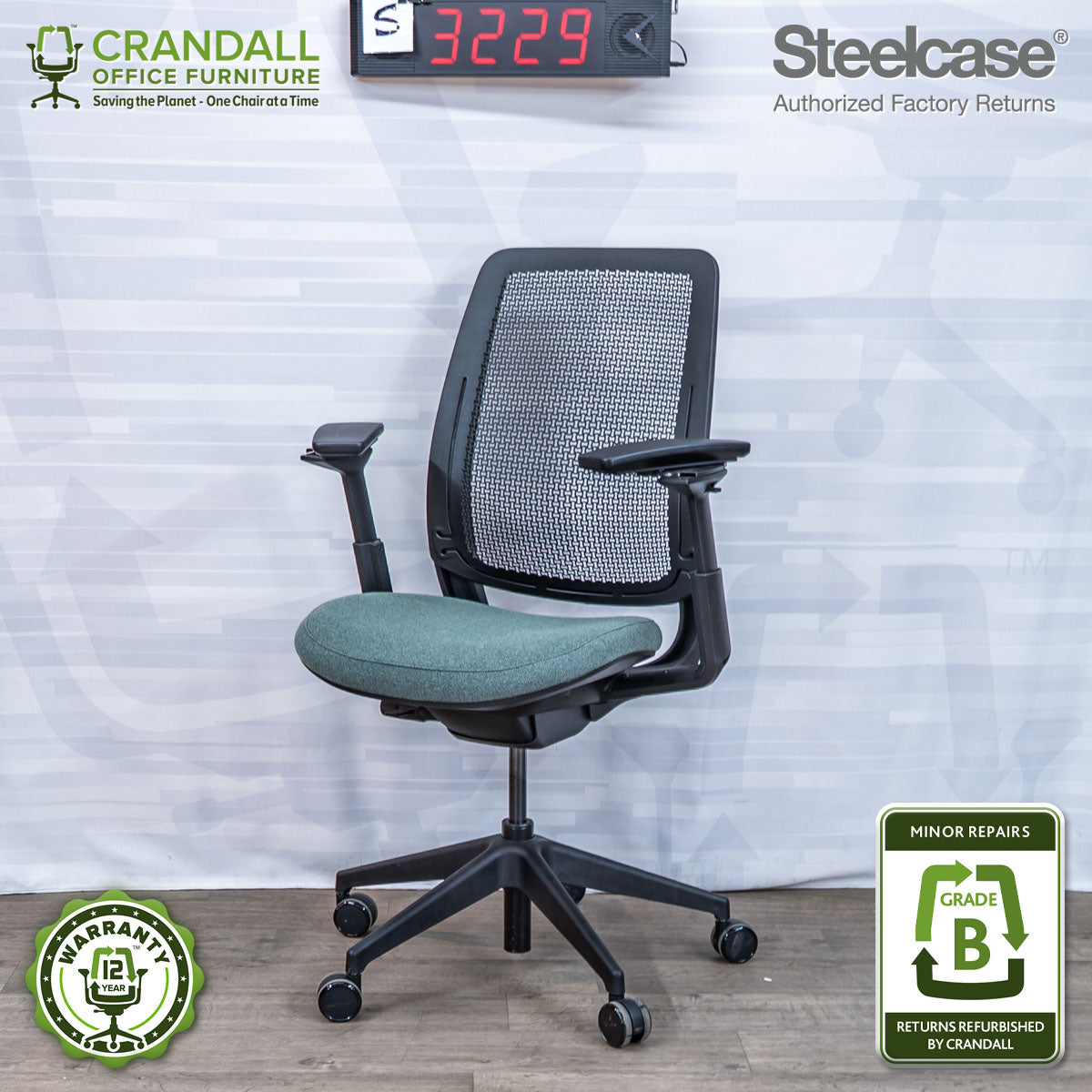 S-3229 - Steelcase Series 2 - Grade B