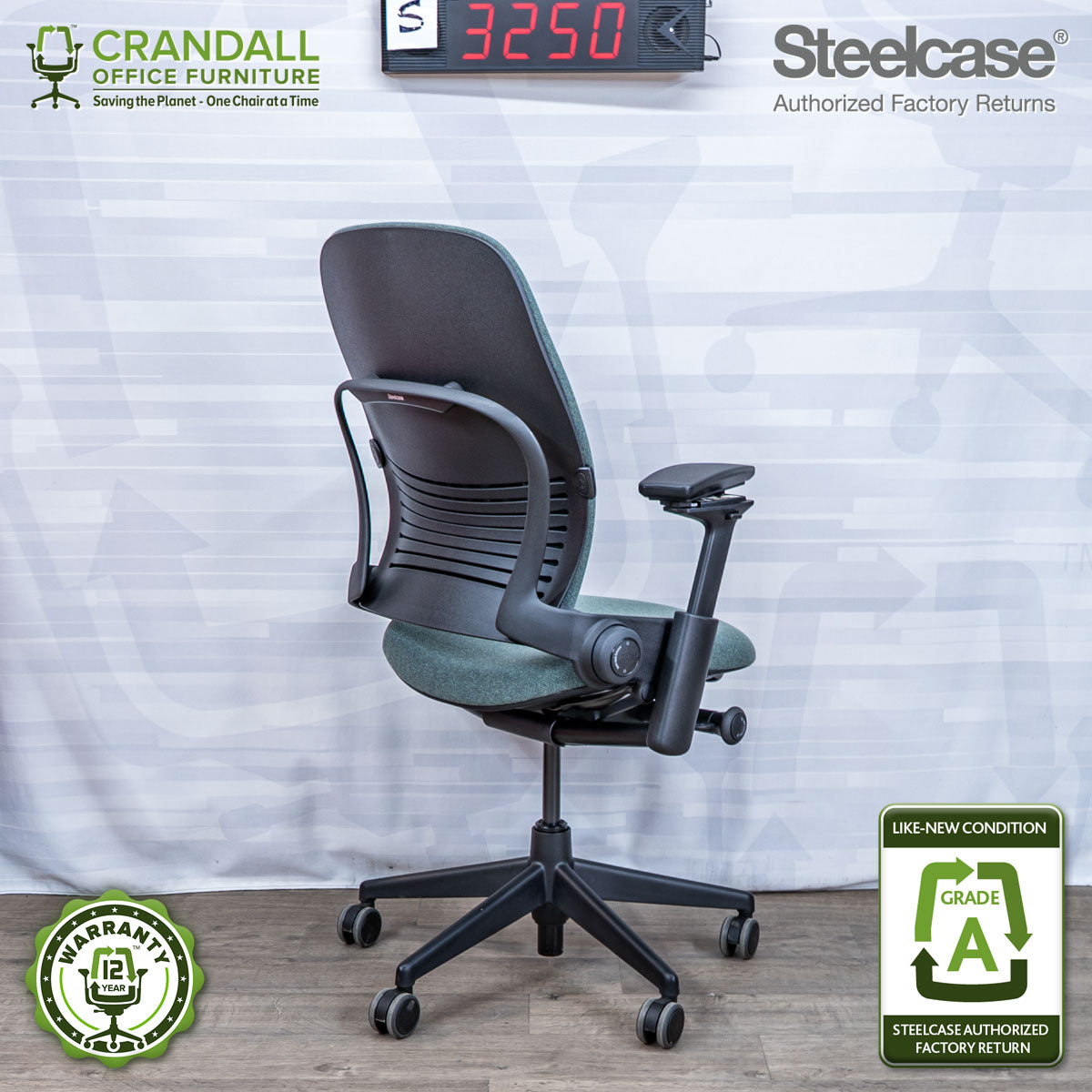 S-3250 - Steelcase V2 Leap- Grade A