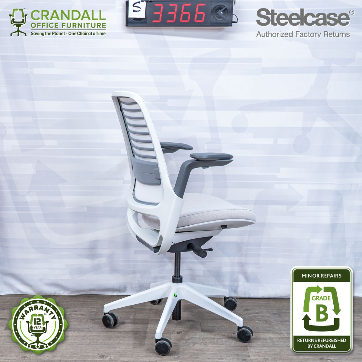 S-3366 - Steelcase Series 1 - Grade B