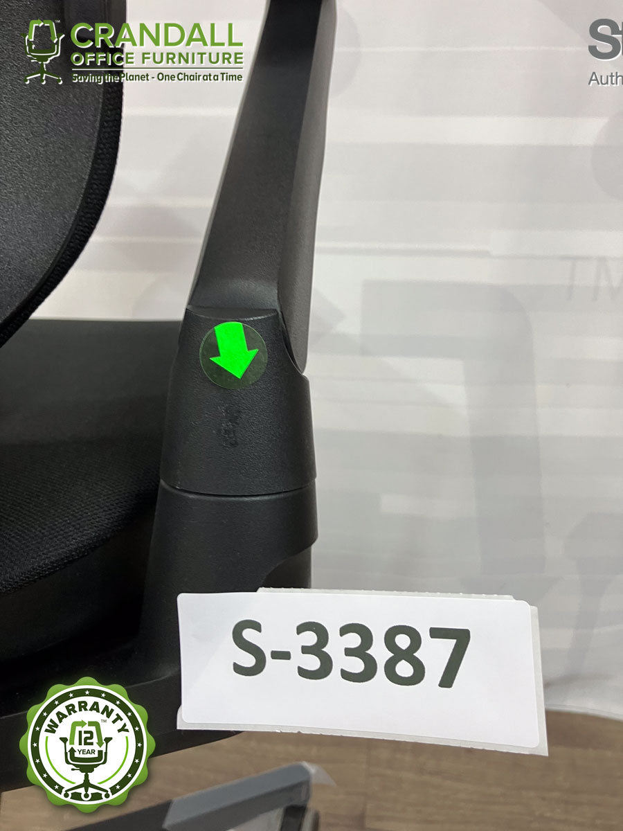 S-3387 - Steelcase Gesture with Headrest - Grade B
