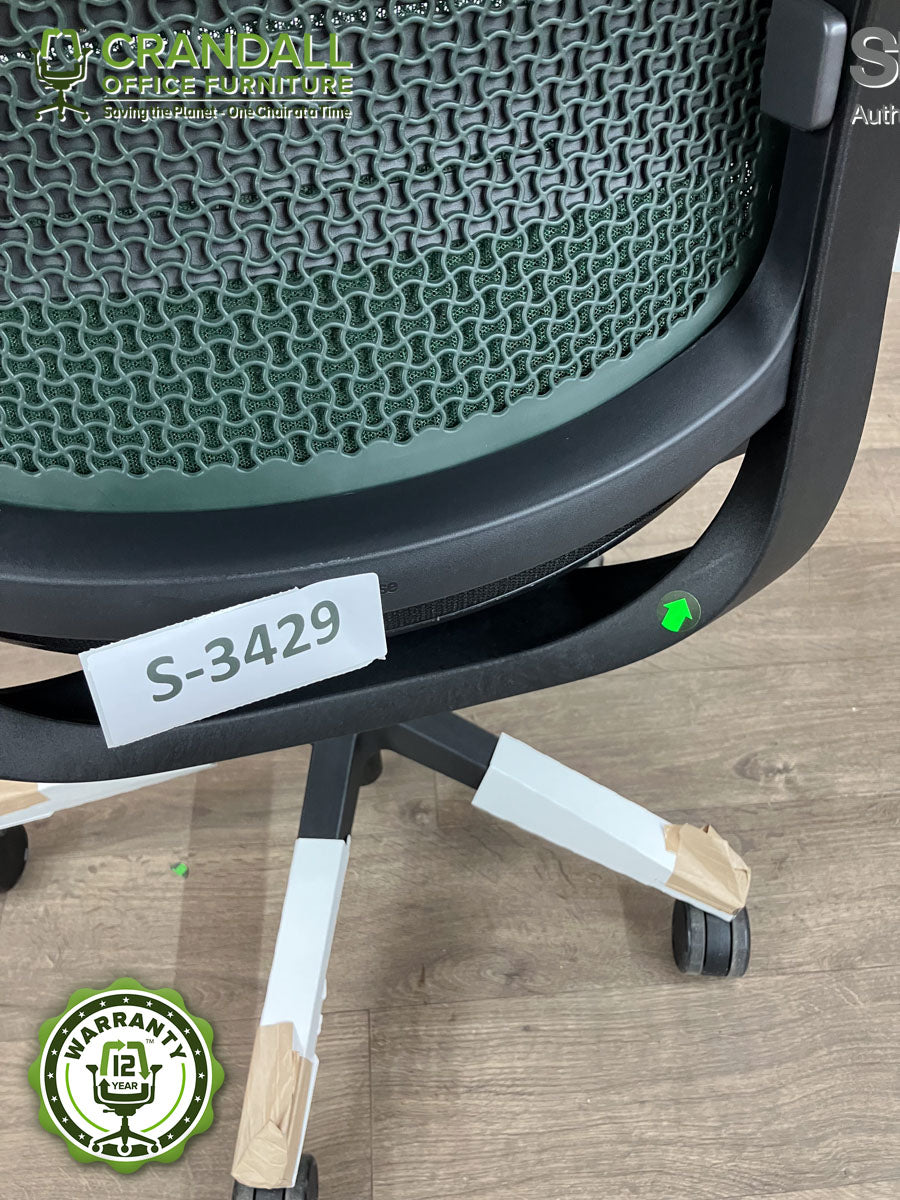 S-3429 - Steelcase Amia - Grade B