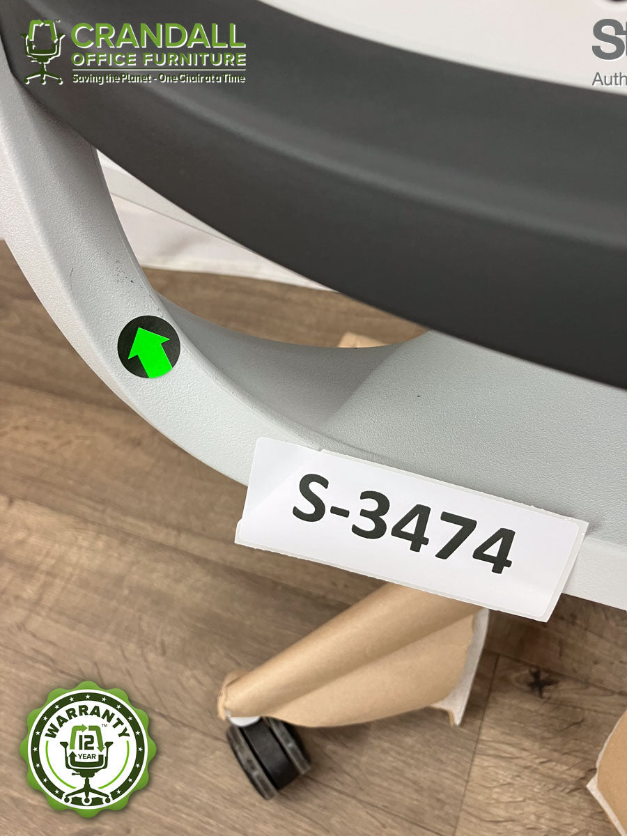 S-3474 - Steelcase Series 2 with Headrest - Grade B