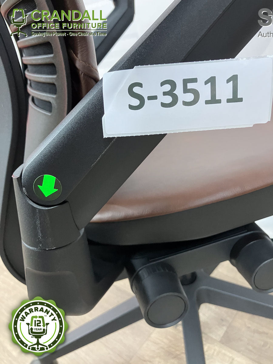 S-3511 - Steelcase Gesture with Headrest - Grade B