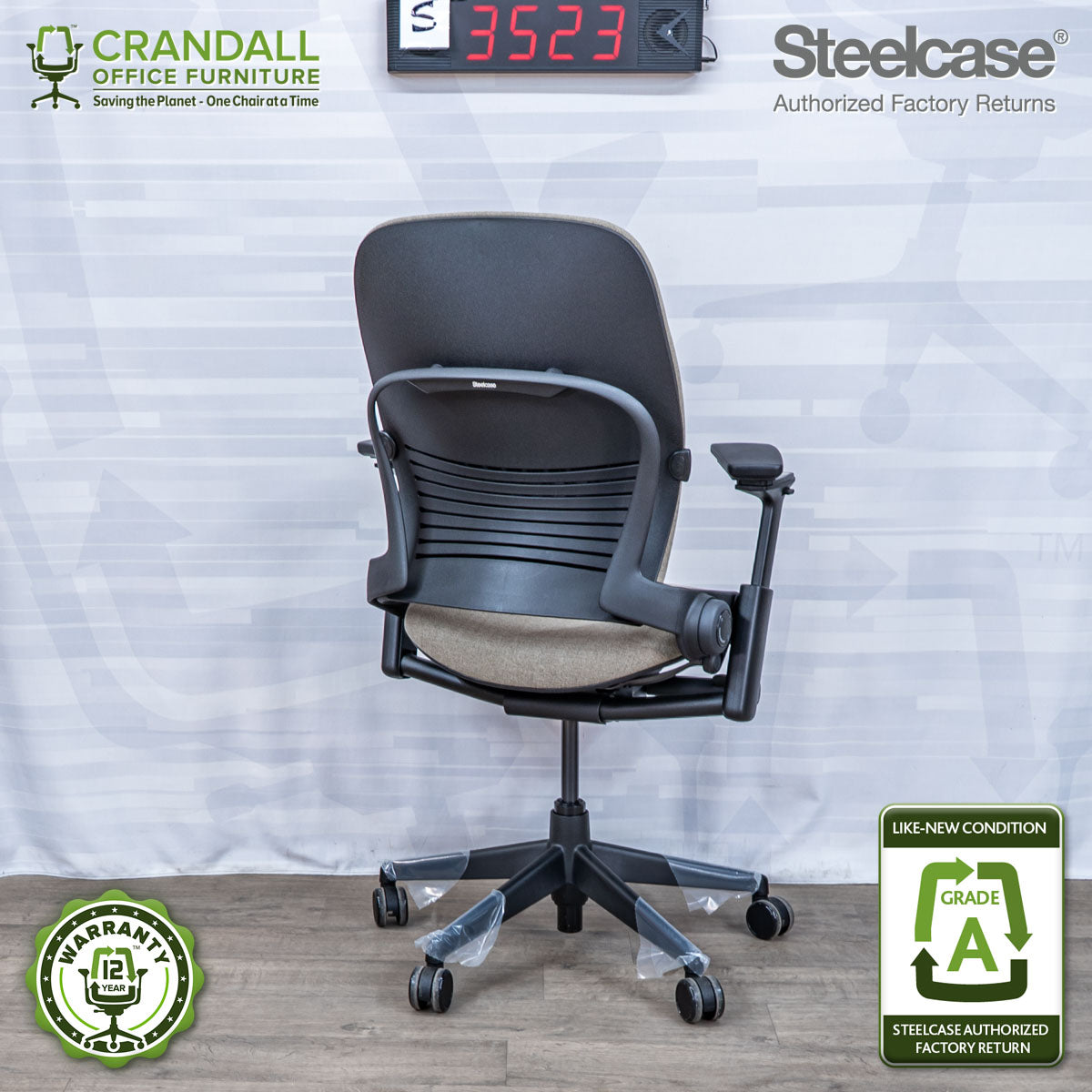 S-3523 - Steelcase V2 Leap - Grade A