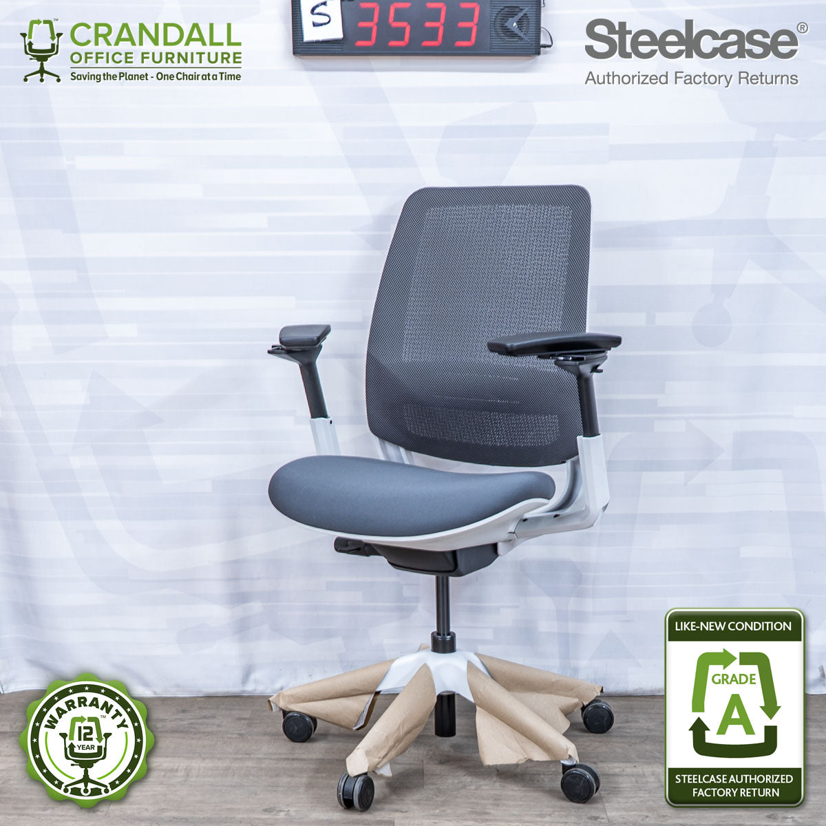 S-3533 - Steelcase Series 2 - Grade A