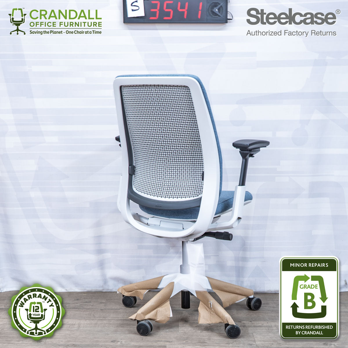 S-3541 - Steelcase Series 2 - Grade B