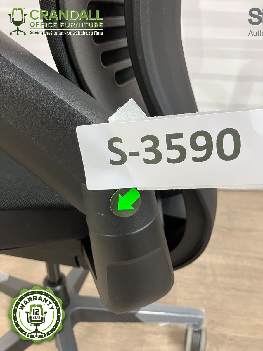 S-3590 - Steelcase Gesture with Headrest - Grade B