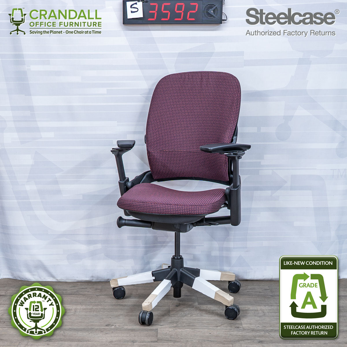 S-3592 - Steelcase V2 Leap - Grade A