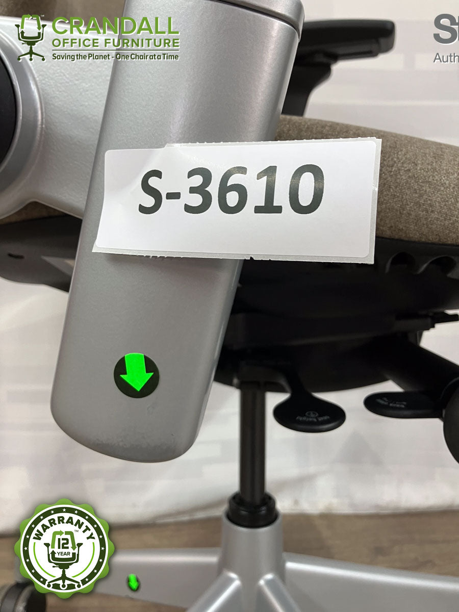 S-3610 - Steelcase V2 Leap - Grade B