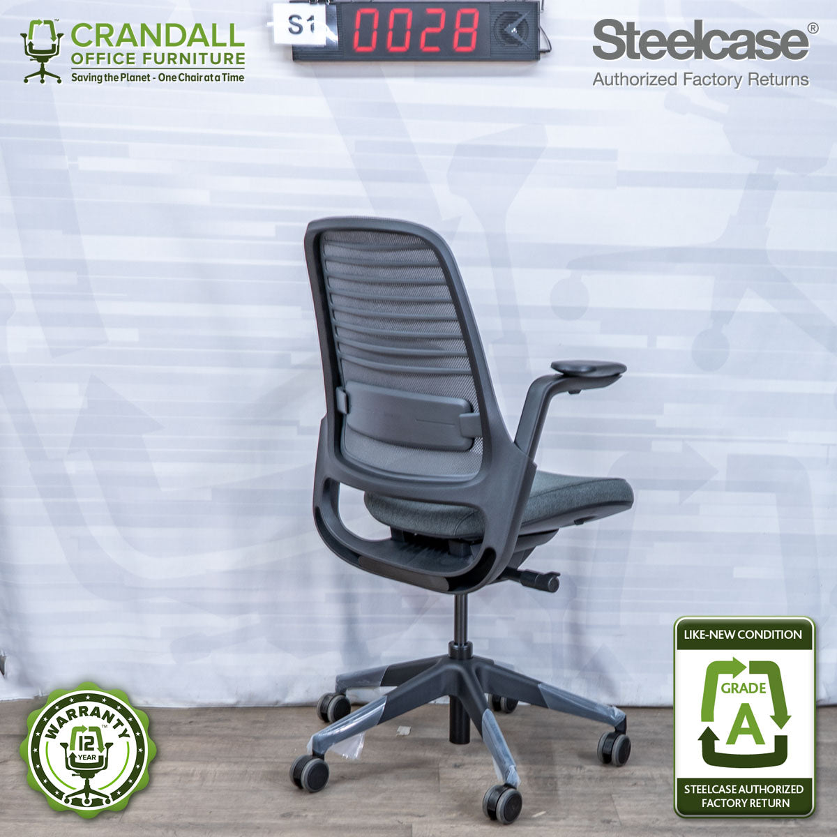 S1-0028 - Steelcase Series 1 - Grade A