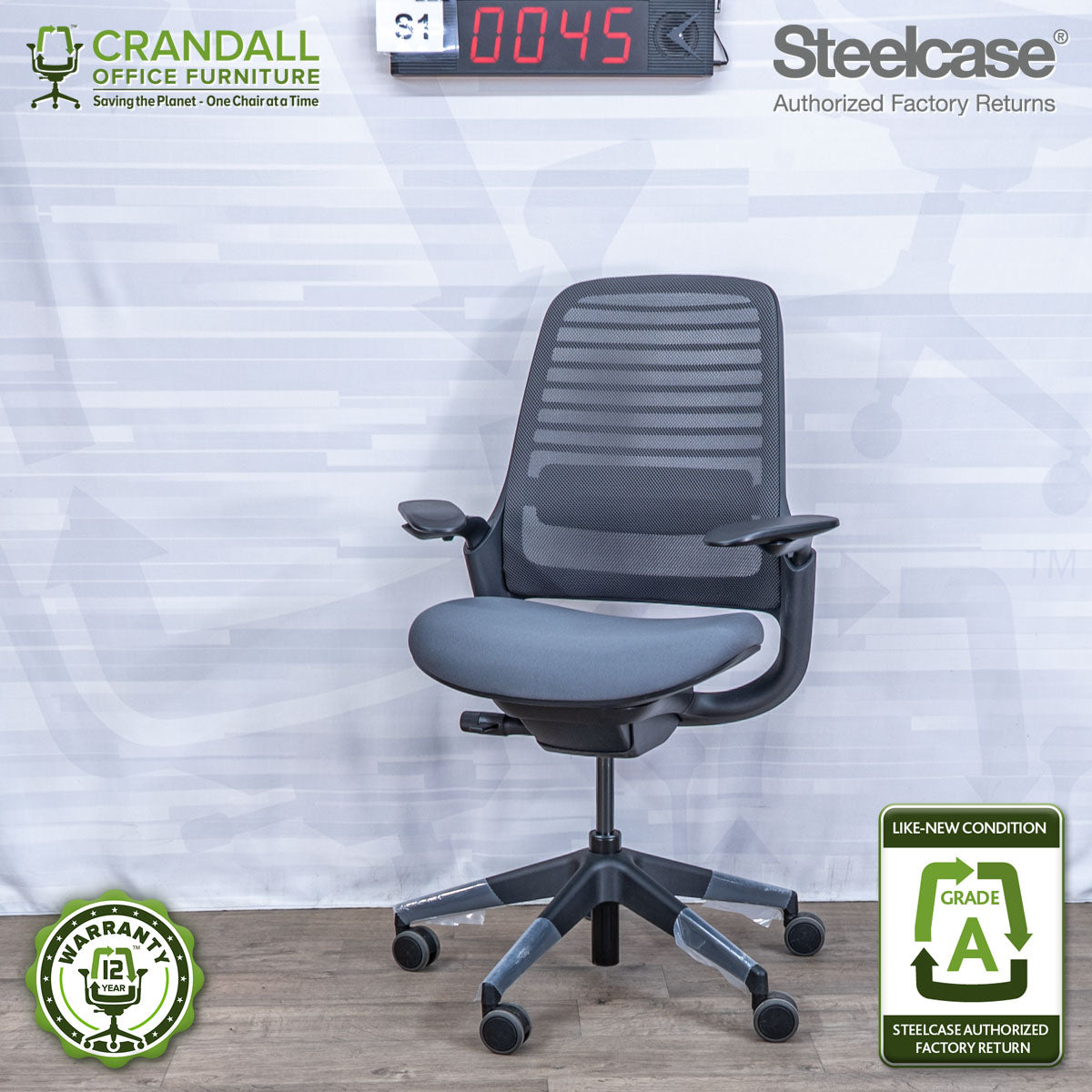 S1-0045 - Steelcase Series 1 - Grade A