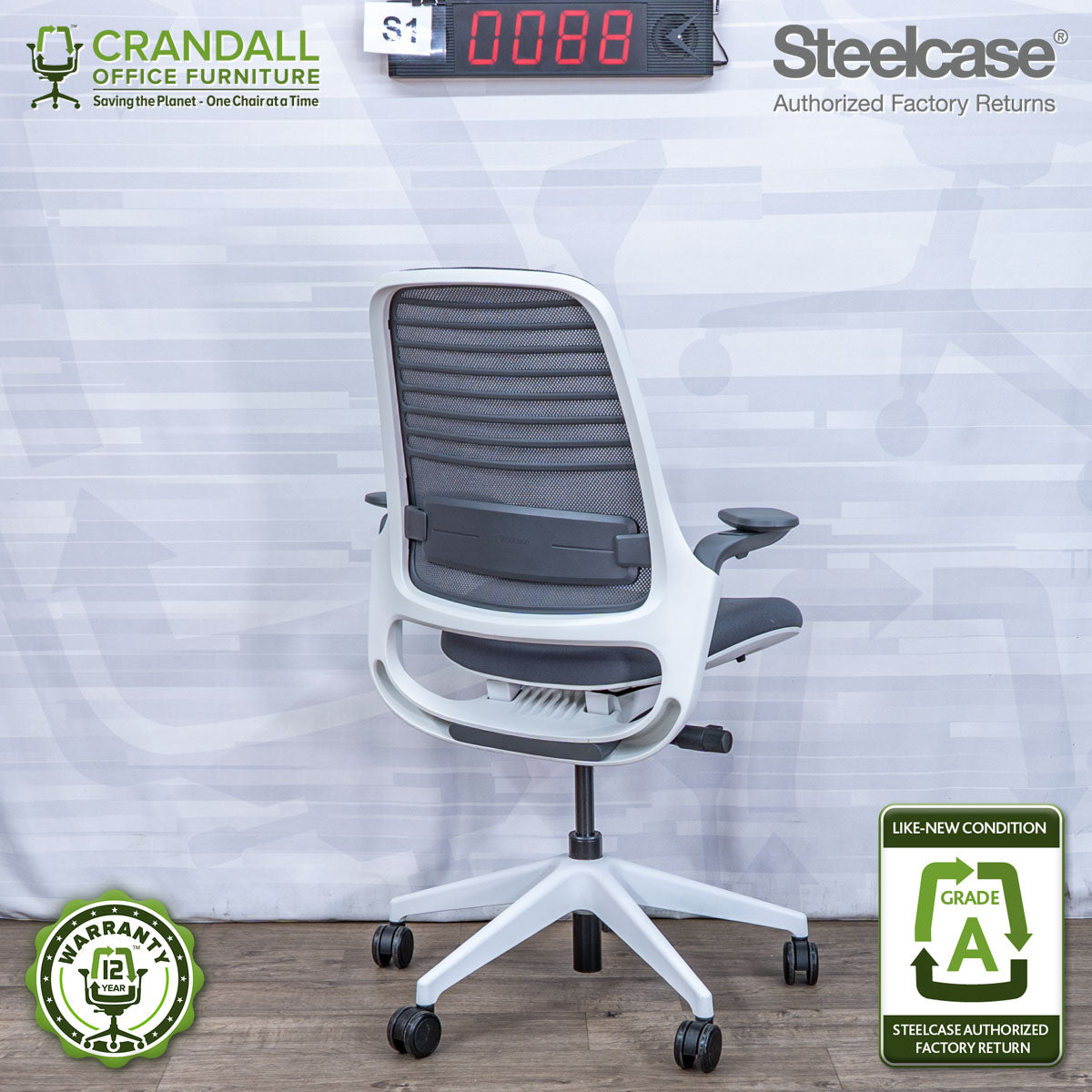 S1-0088 - Steelcase Series 1 - Grade A