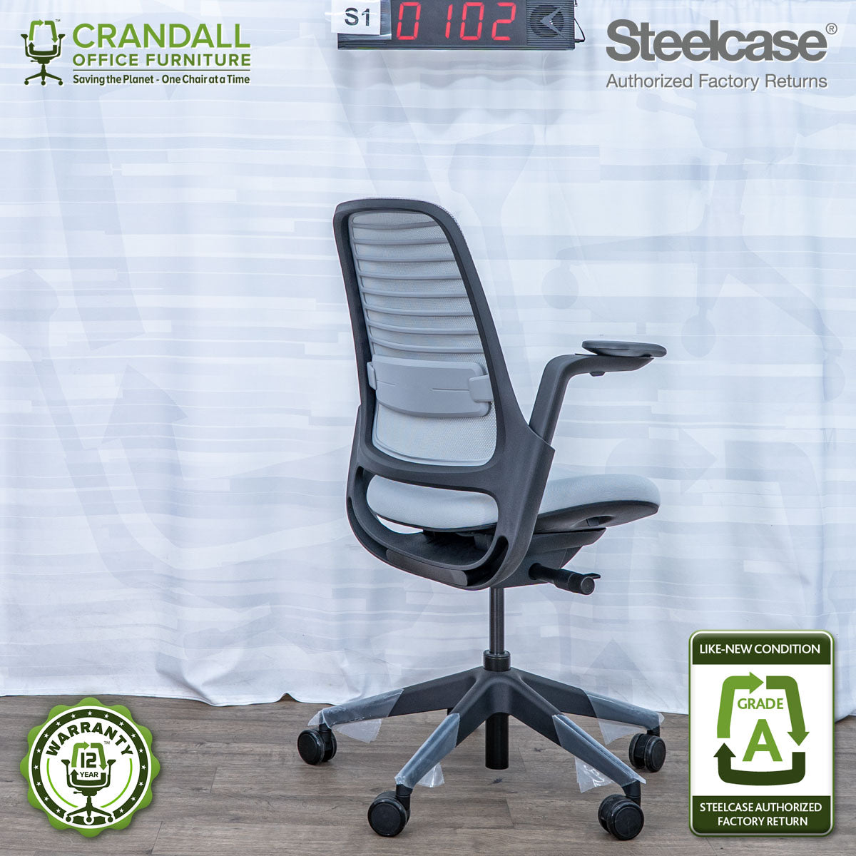 S1-0102 - Steelcase Series 1 - Grade A