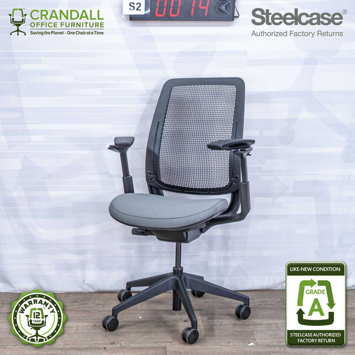 S2-0014 - Steelcase Series 2 - Grade A