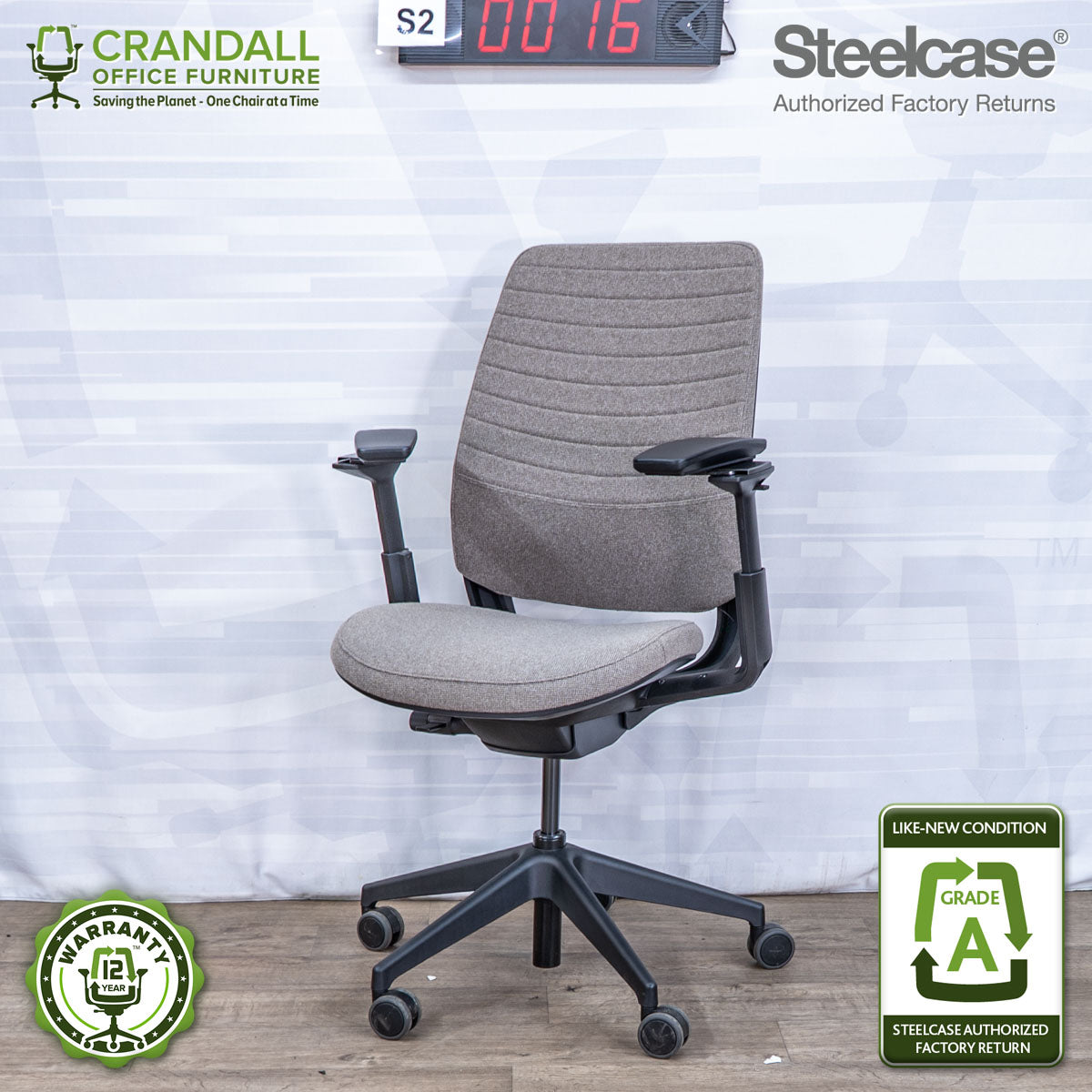 S2-0016 - Steelcase Series 2 - Grade A