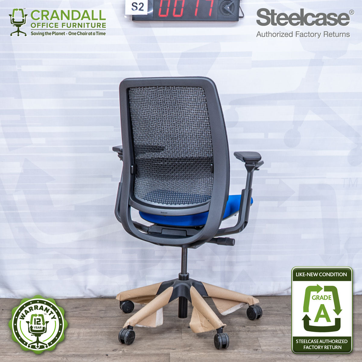 S2-0017 - Steelcase Series 2 - Grade A