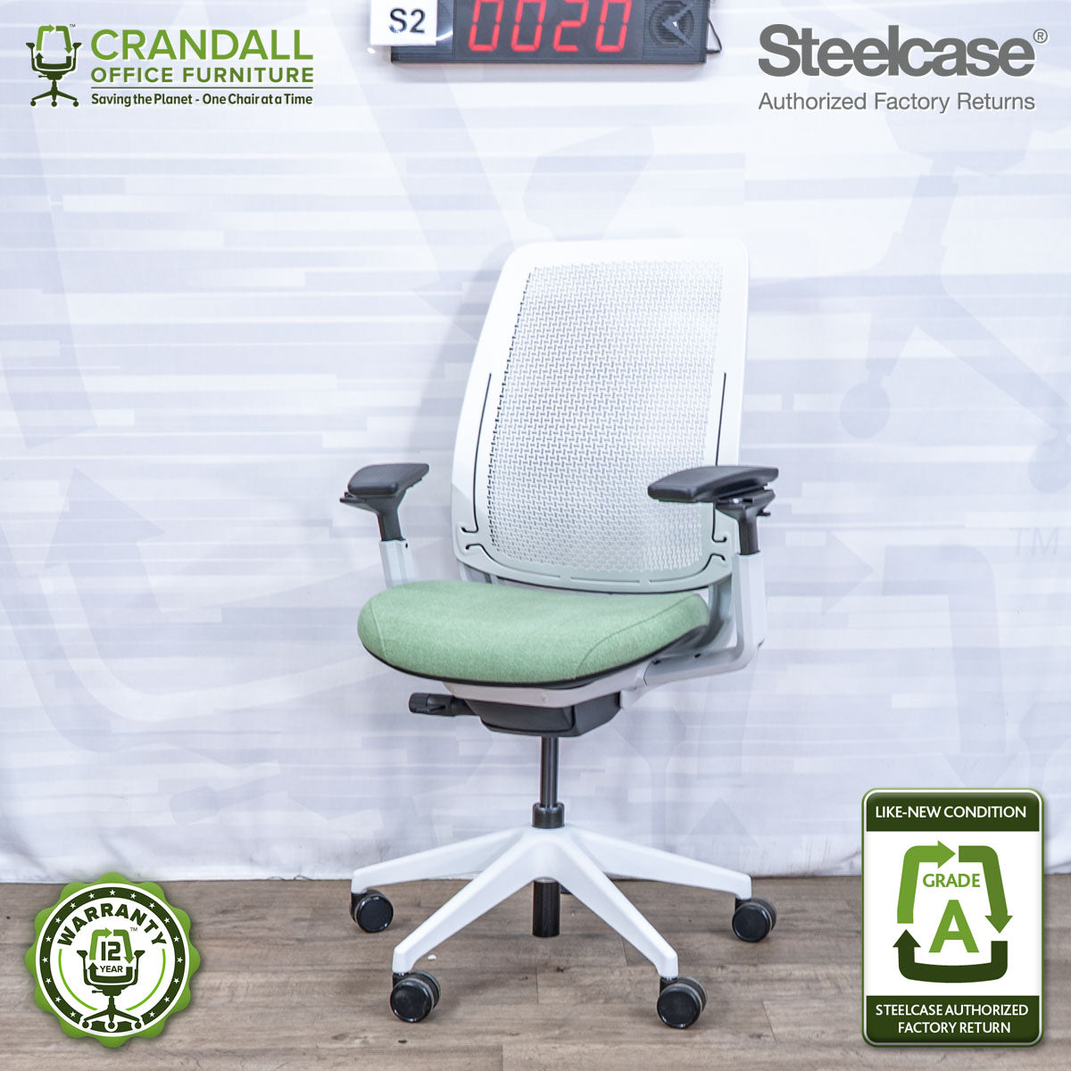 S2-0020 - Steelcase Series 2 - Grade A