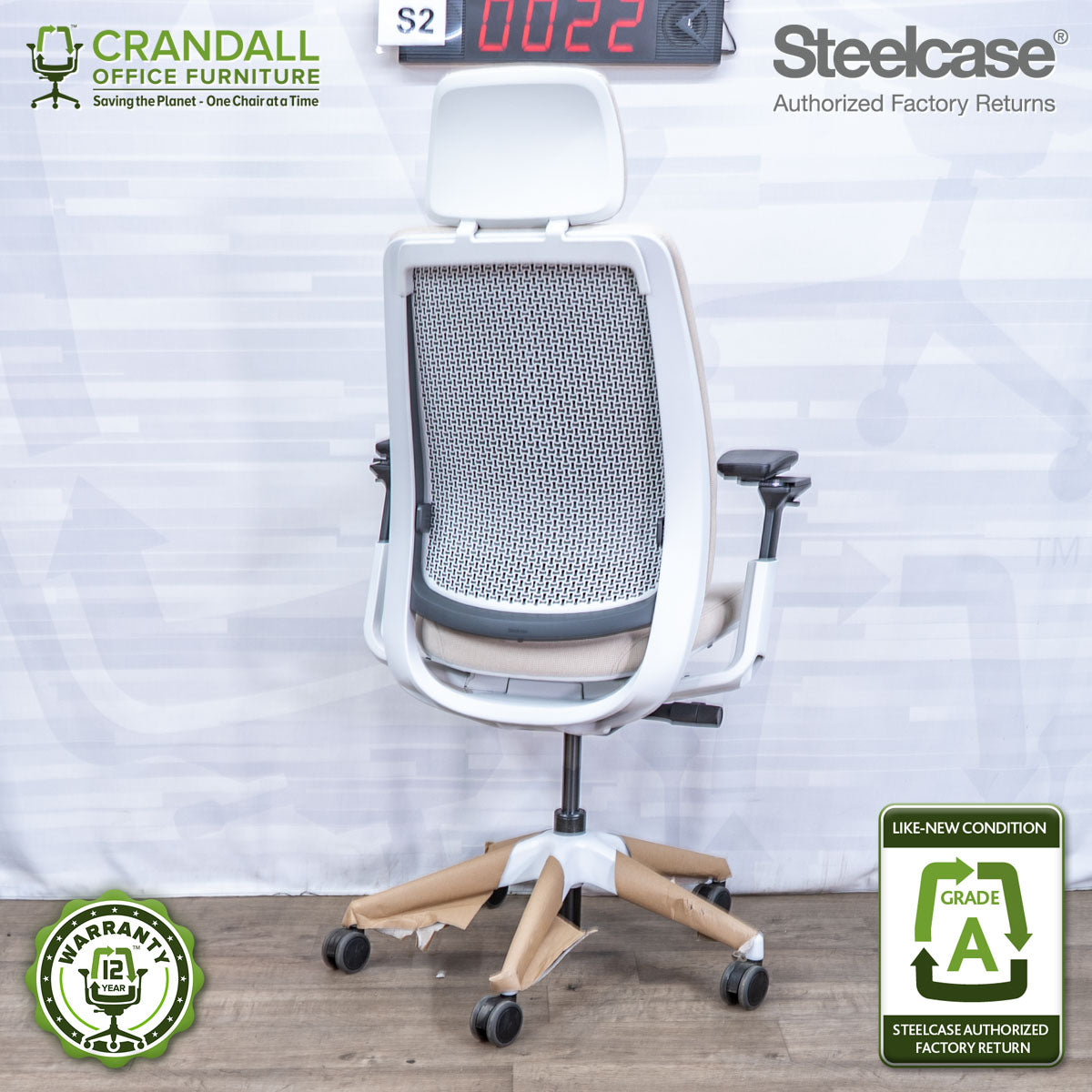 S2-0022 - Steelcase Series 2 with Headrest - Grade A