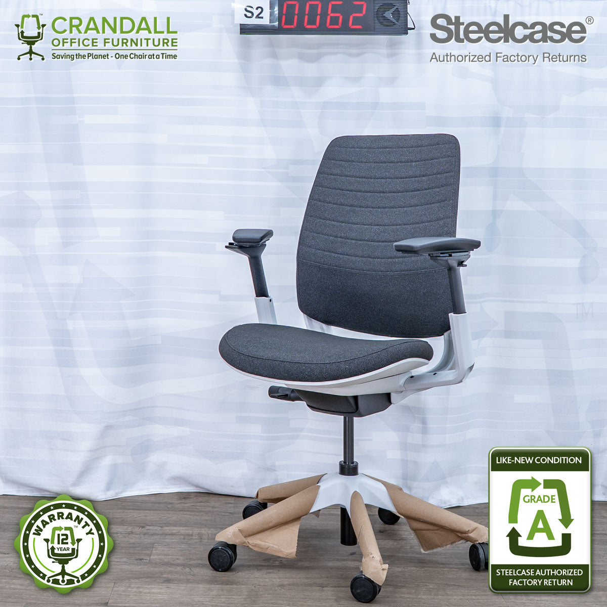 S2-0062 - Steelcase Series 2 - Grade A