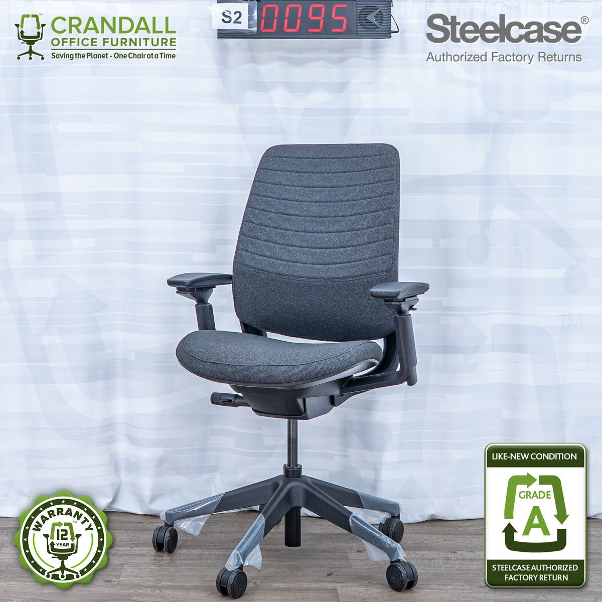 S2-0095 - Steelcase Series 2 - Grade A