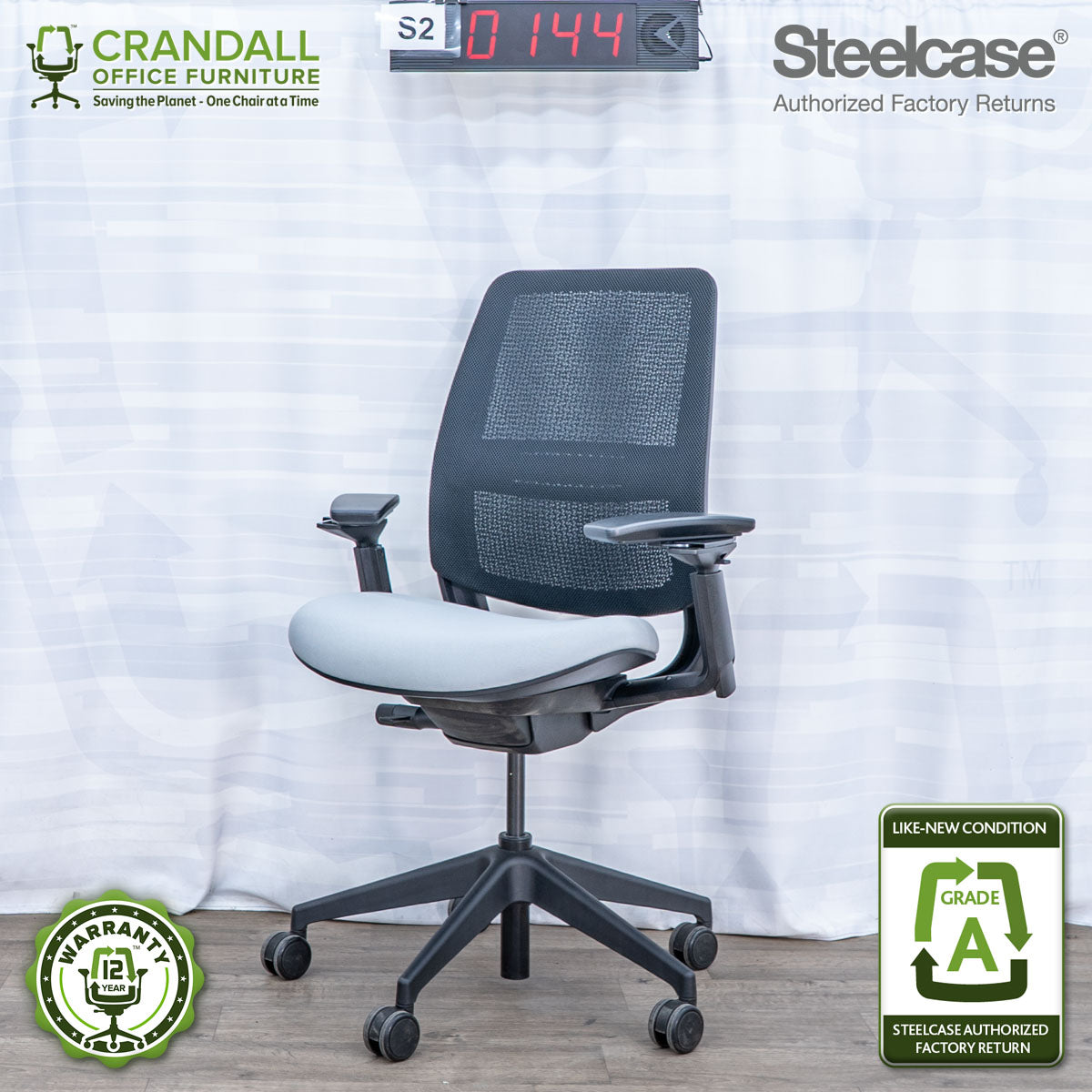 S2-0144 - Steelcase Series 2 - Grade A