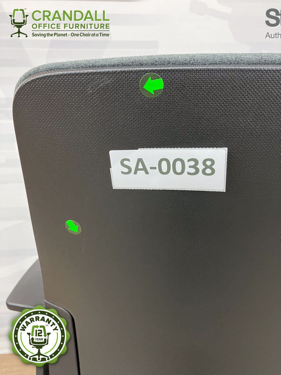 SA-0038 - Steelcase Amia - Grade B