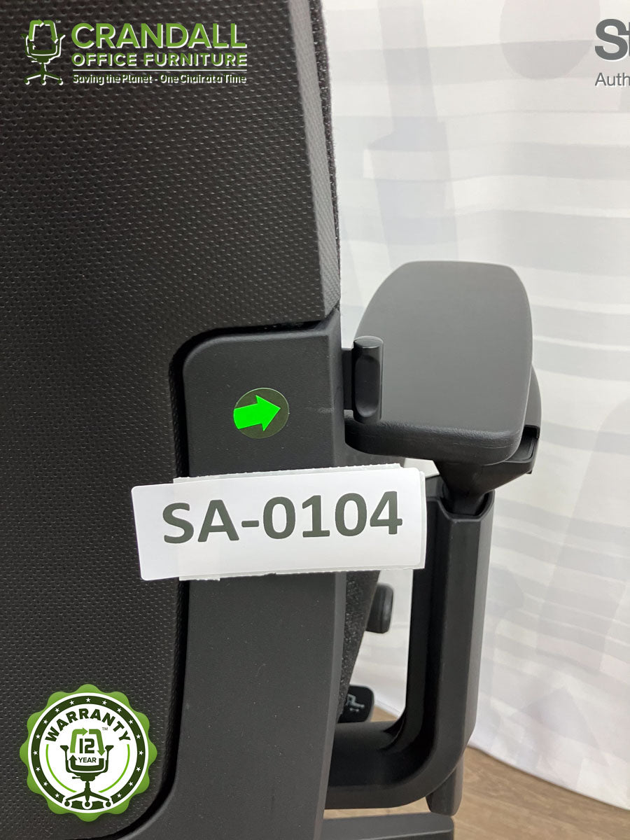 SA-0104 - Steelcase Amia - Grade B