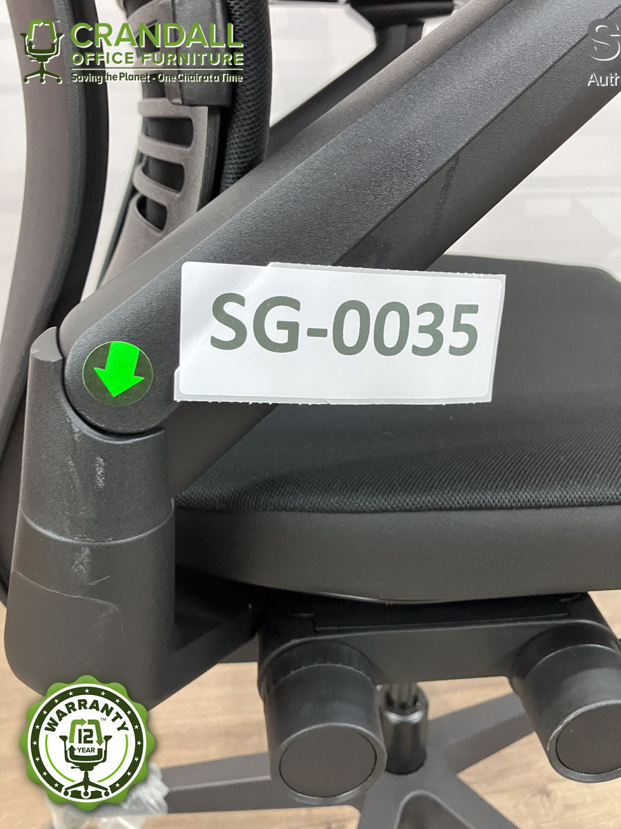 SG-0035 - Steelcase Gesture with Headrest - Grade B