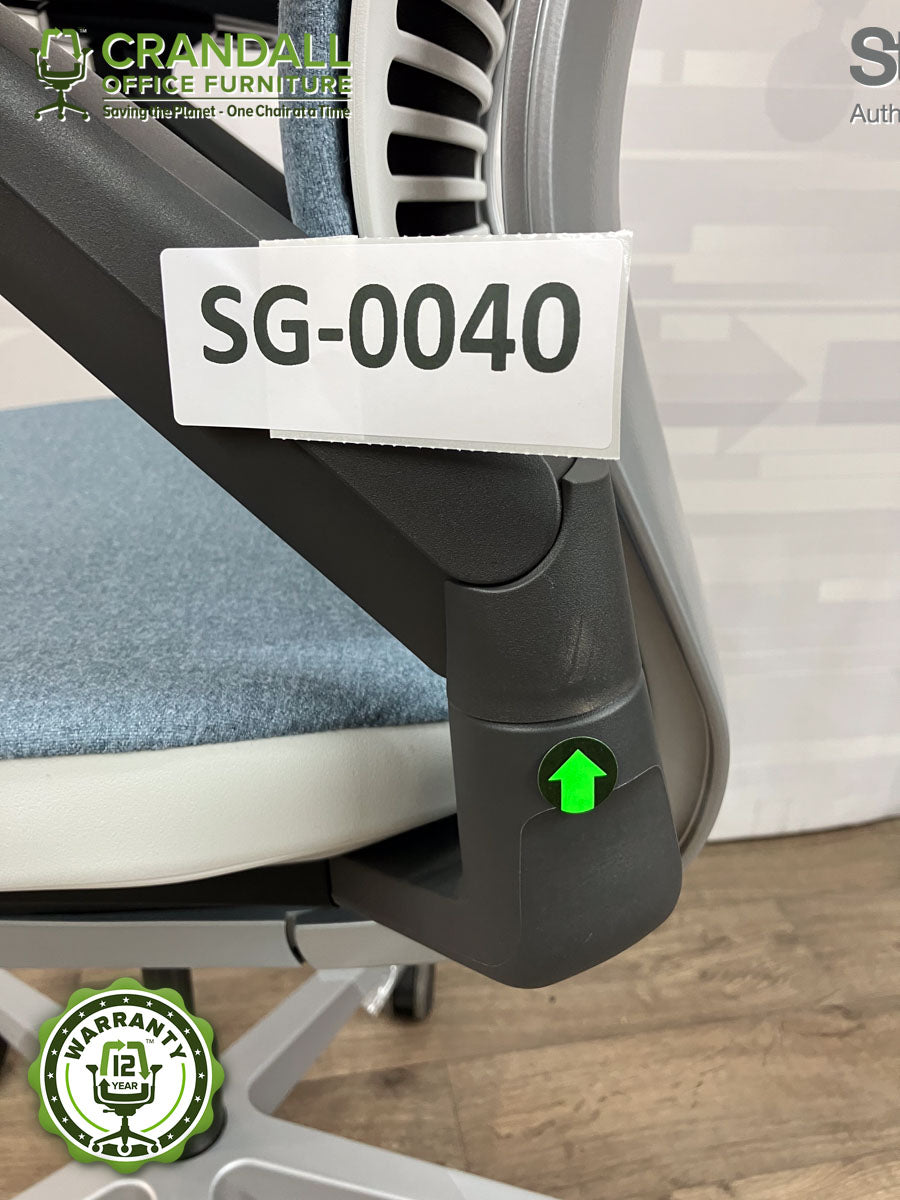 SG-0040 - Steelcase Gesture - Grade B