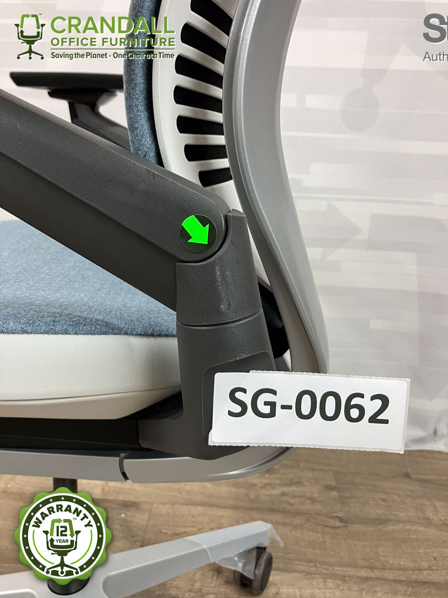 SG-0062 - Steelcase Gesture - Grade B