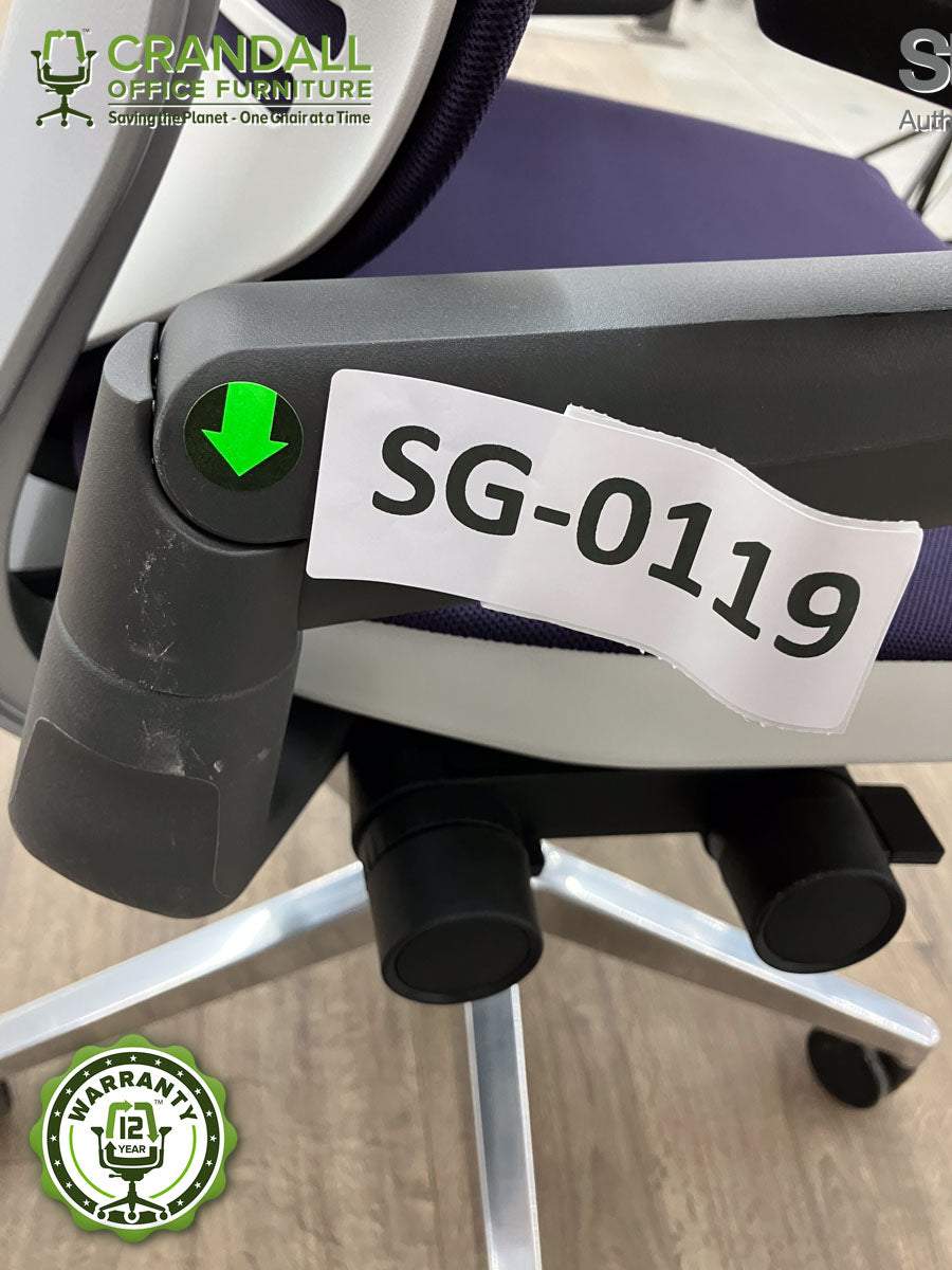 SG-0119 - Steelcase Gesture with Headrest - Grade B