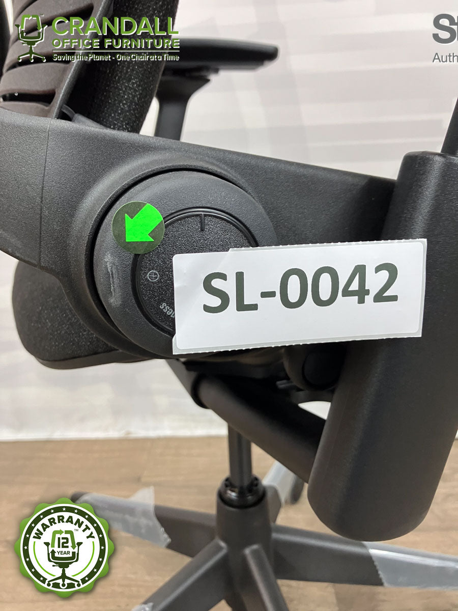 SL-0042 - Steelcase V2 Leap - Grade B