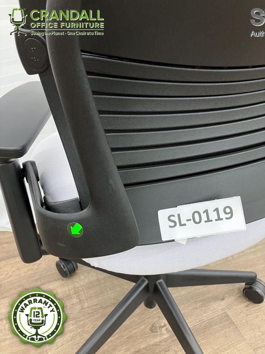 SL-0119 - Steelcase V2 Leap - Grade B