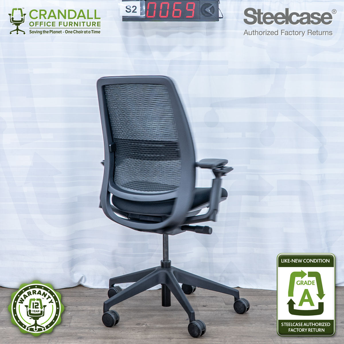 S2-0069 - Steelcase Series 2 - Grade A