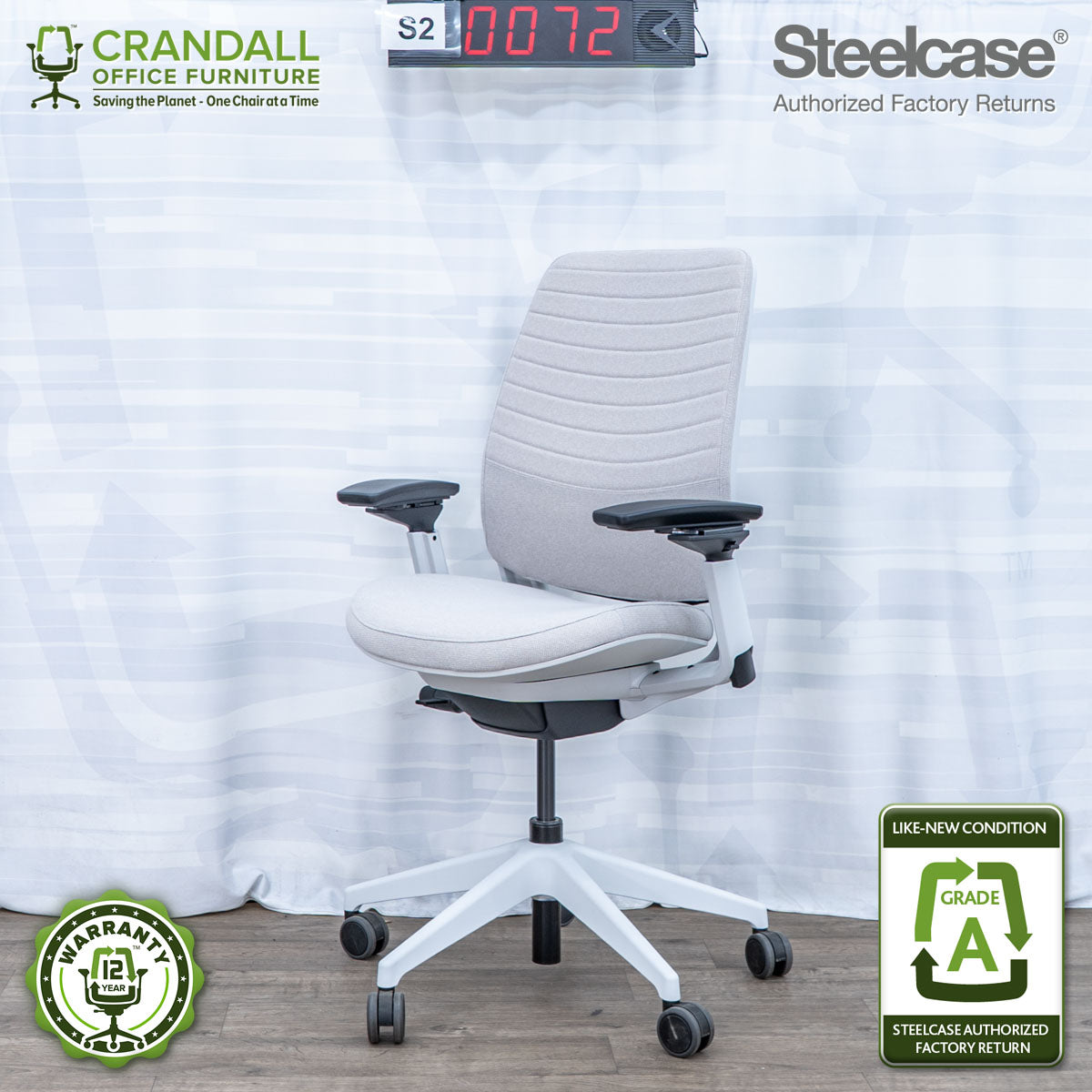 S2-0072 - Steelcase Series 2 - Grade A