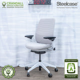 S2-0072 - Steelcase Series 2 - Grade A