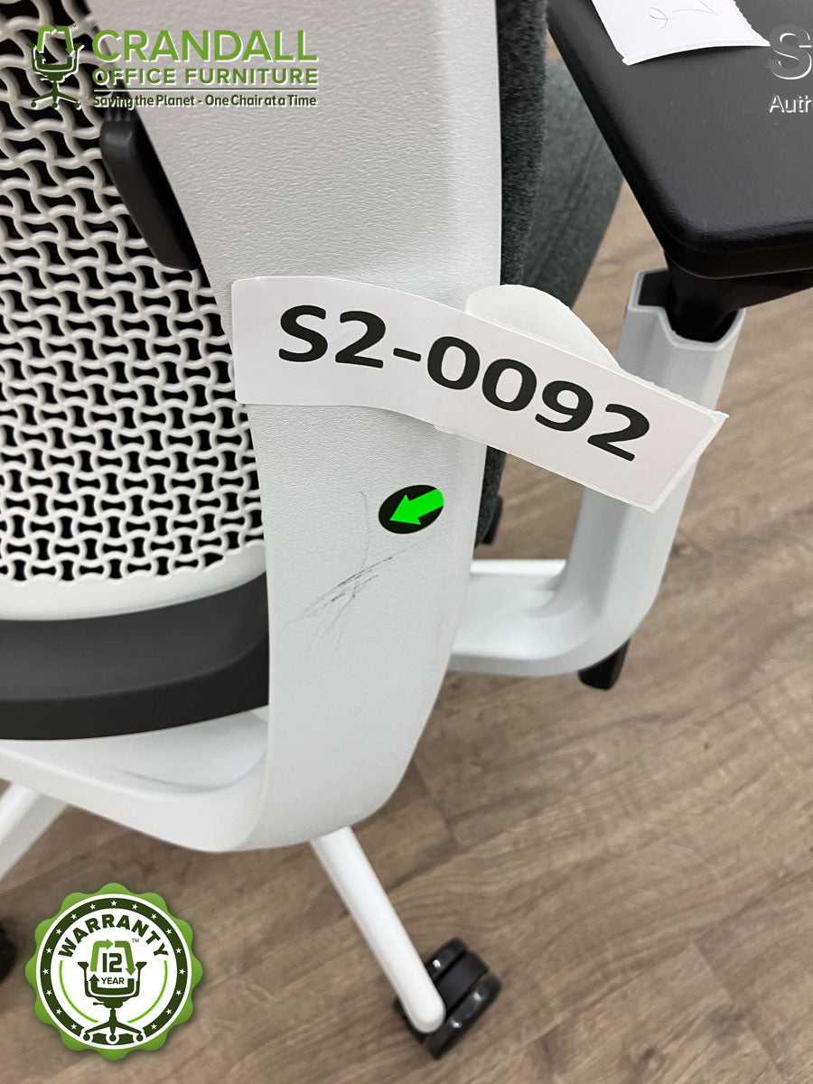 S2-0092 - Steelcase Series 2 - Grade B