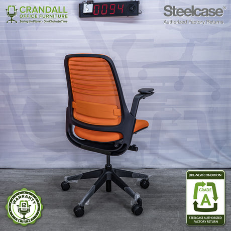 S-0094 - Steelcase Series 1 - Grade A