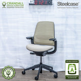 S1-0121 - Steelcase Series 1 - Grade A