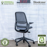 S1-0122 - Steelcase Series 1 - Grade A
