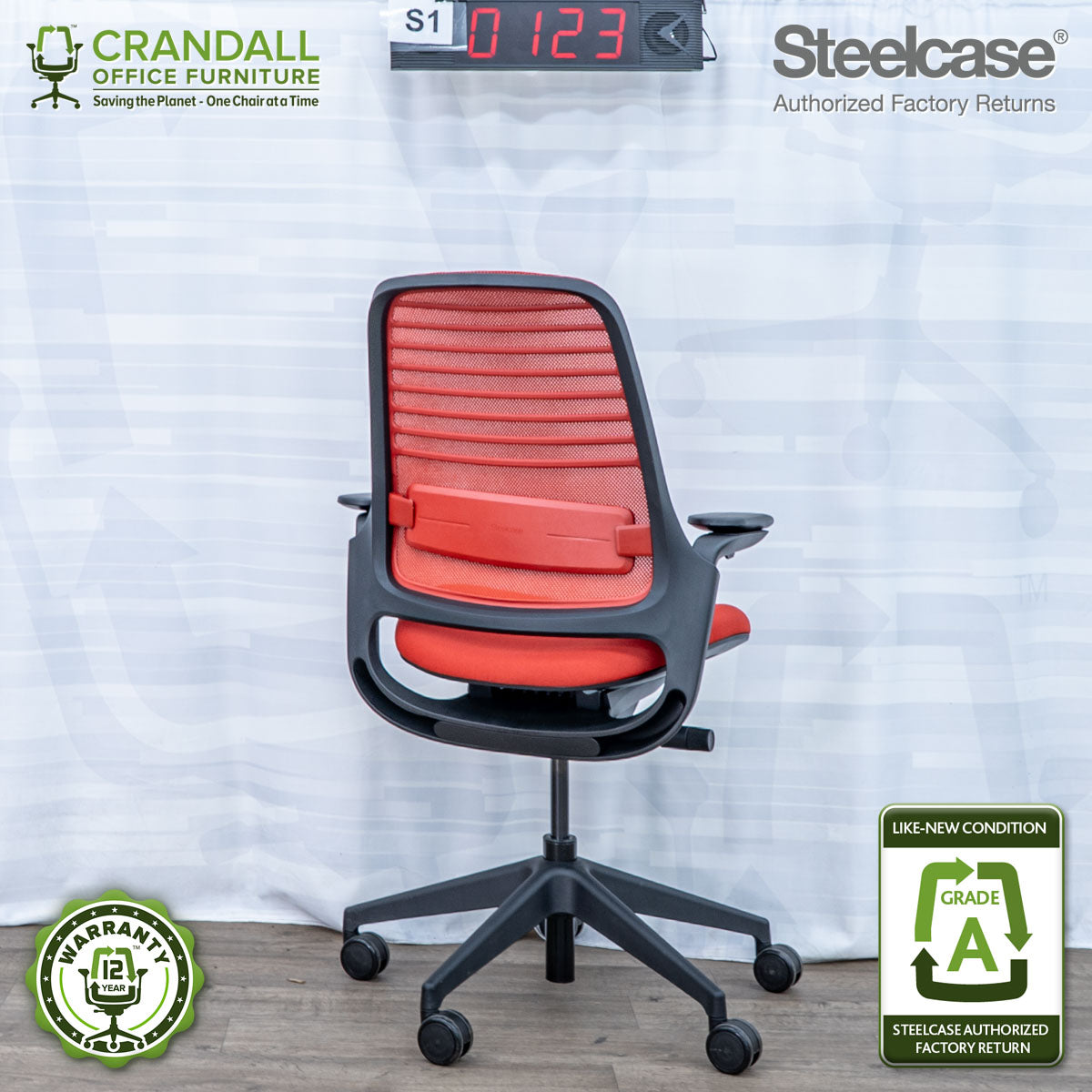 S1-0123 - Steelcase Series 1 - Grade A