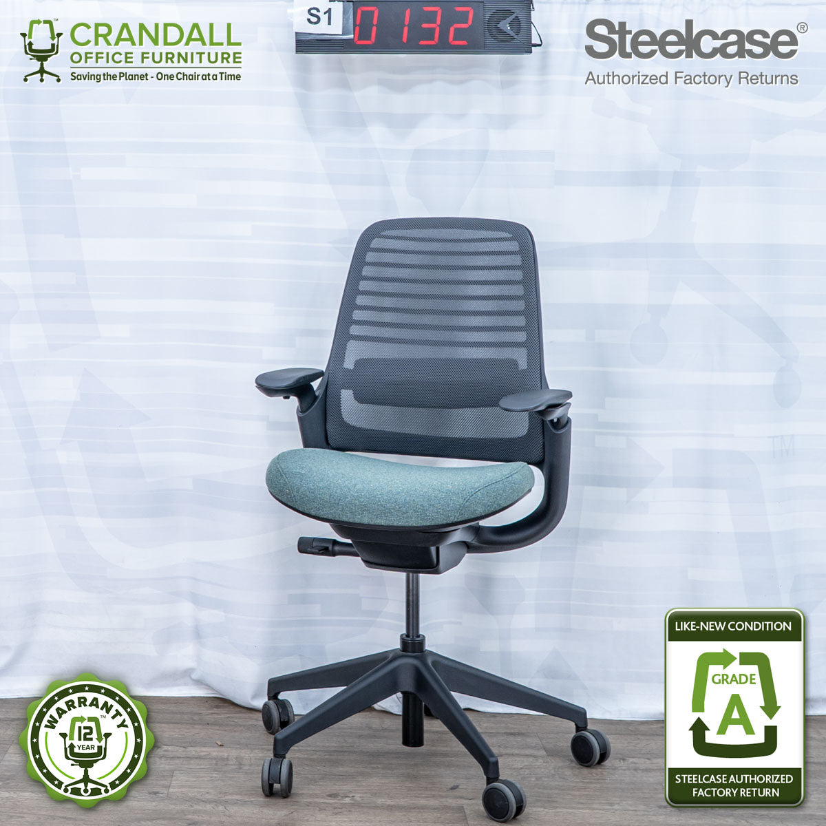S1-0132 - Steelcase Series 1 - Grade A