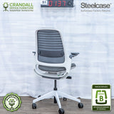 S1-0137 - Steelcase Series 1 - Grade B