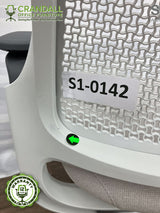 S1-0142 - Steelcase Series 1 - Grade B