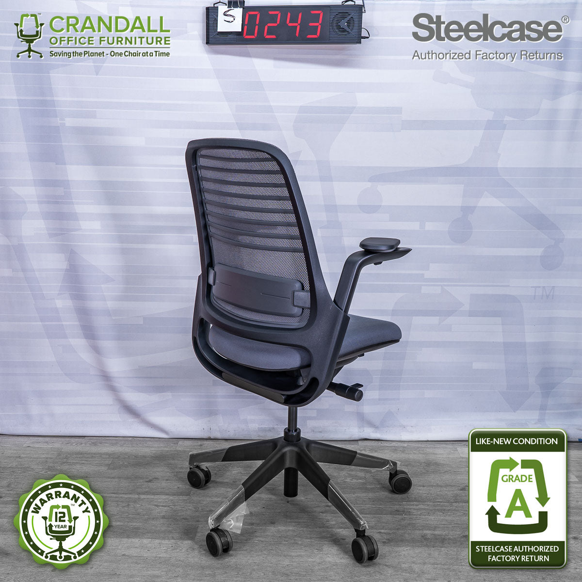 S-0243 - Steelcase Series 1  - Grade A